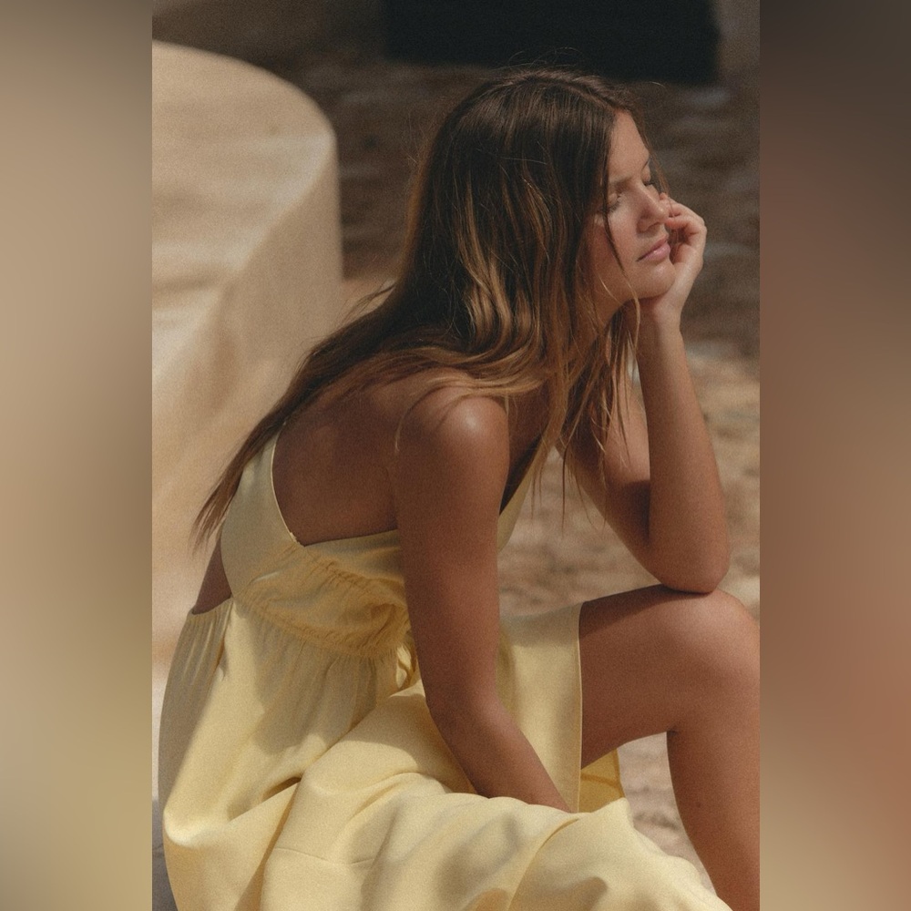 Zara NWT Yellow Flowy V Neck Halter Midi Summer Dress (Size XS) - Picture 4 of 10